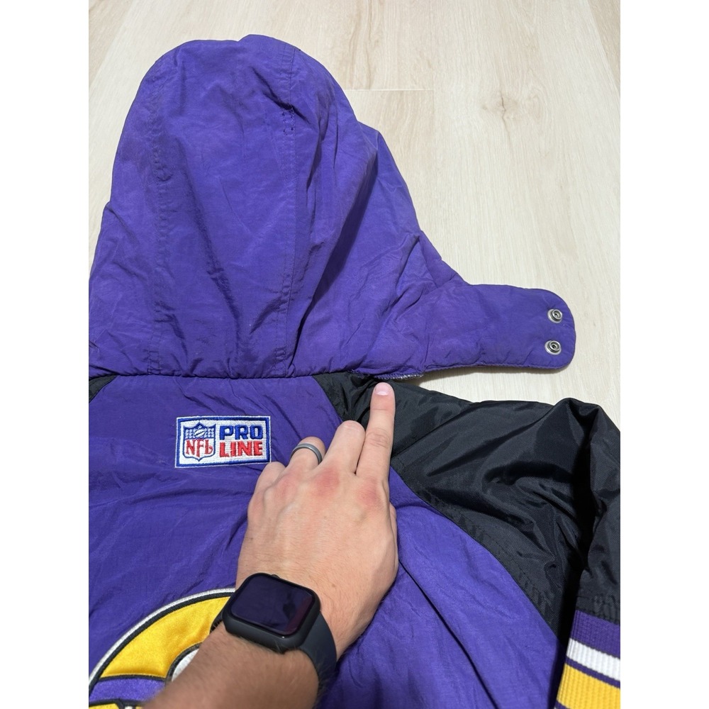 Vintage 90s Minnesota Vikings NFL Starter Pro Line Hooded Puffer Jacket Men's XL - Picture 6 of 7